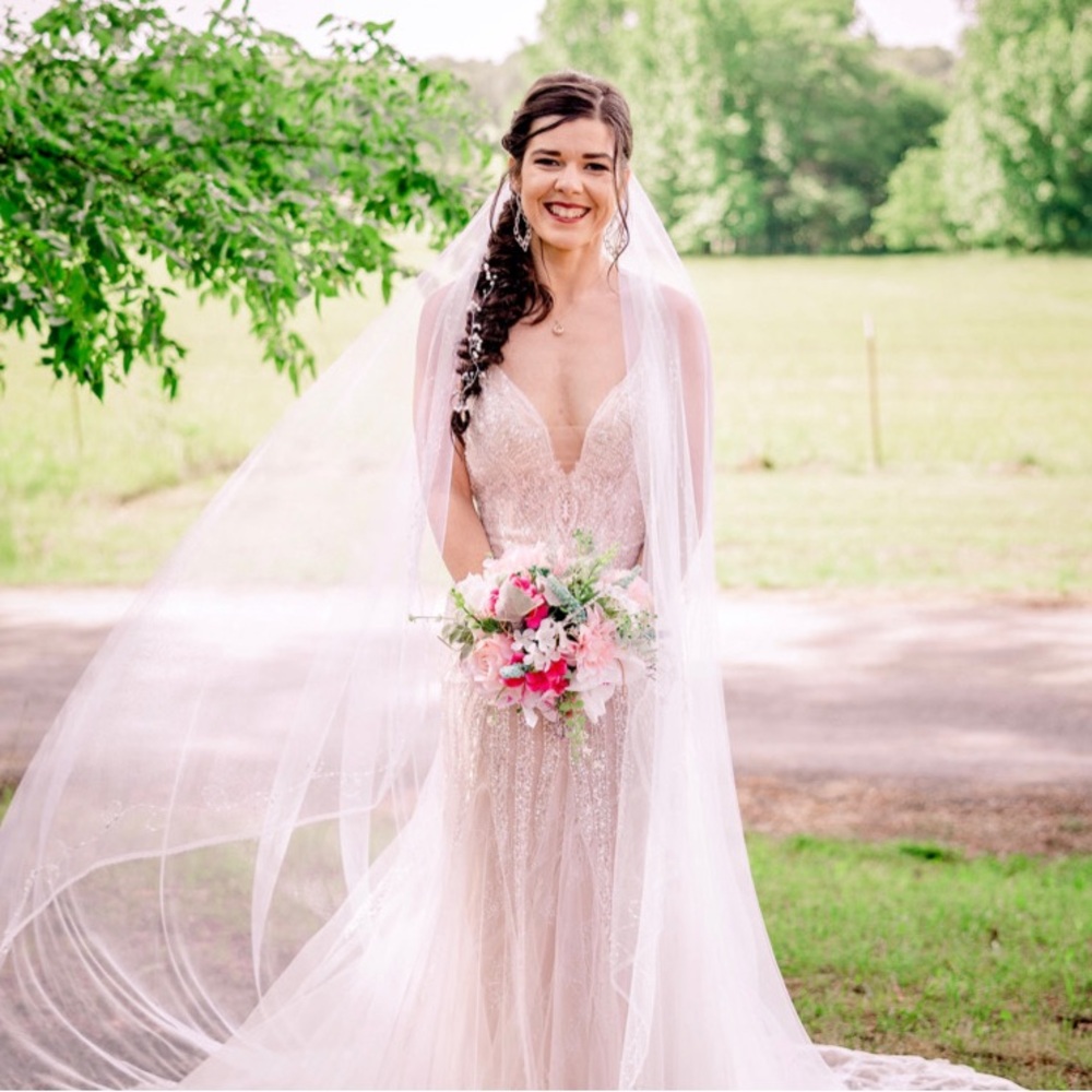 Meet your Posher, Posh